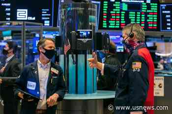 Weakness in Tech Companies Leads Stocks Lower on Wall Street