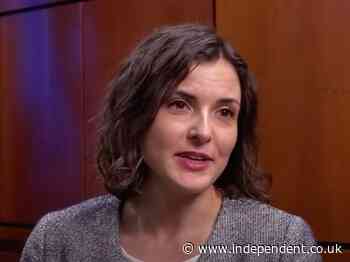 Health official leaves Covid meeting after anti-lockdown protesters surround her home