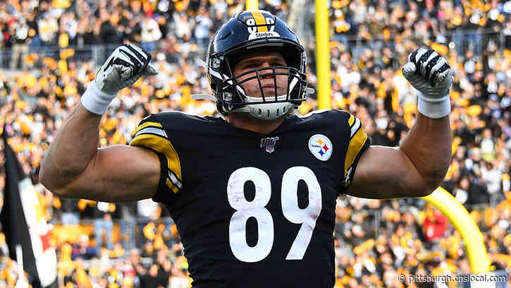 Pittsburgh Steelers TE Vance McDonald Named Walter Payton Man Of The Year Nominee