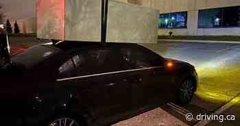 Toronto police stop driver with huge dresser duct-taped to roof - Driving