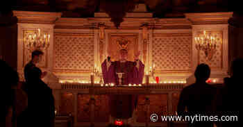 With Paris Theaters Closed, Church Is the Only Show in Town