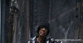 Futura, a King of Graffiti, Returns to His Roots