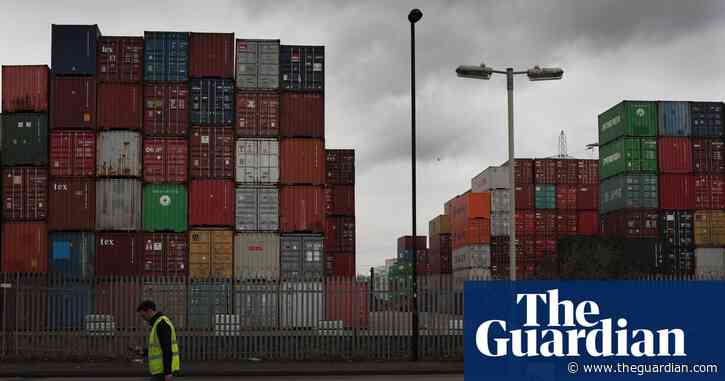 Ports gridlocked and retailers struggling as Brexit deadline looms