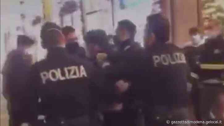 Modena, «Né capetto né bullo ma vittima della sfida tra youtuber e polizia» - La Gazzetta di Modena