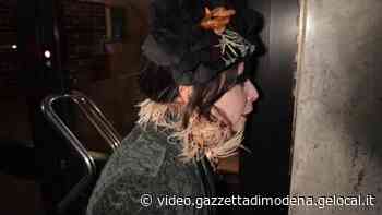 Modena, le favole al citofono nel quartiere Musicisti con il Teatro dei Venti - Gazzetta di Modena