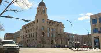 Lethbridge business owners react as Alberta government mandates 2nd COVID-19 shutdown - Global News