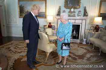 Queen's weekly audience with PM postponed due to Brexit talks - St Helens Star