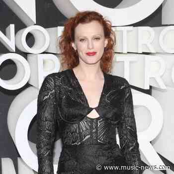 Karen Elson covers Vera Lynn classic for new Covid-19 anthem