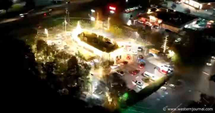 Look: Chick-fil-A Spreads Holiday Cheer with Nearly 500,000 Christmas Lights