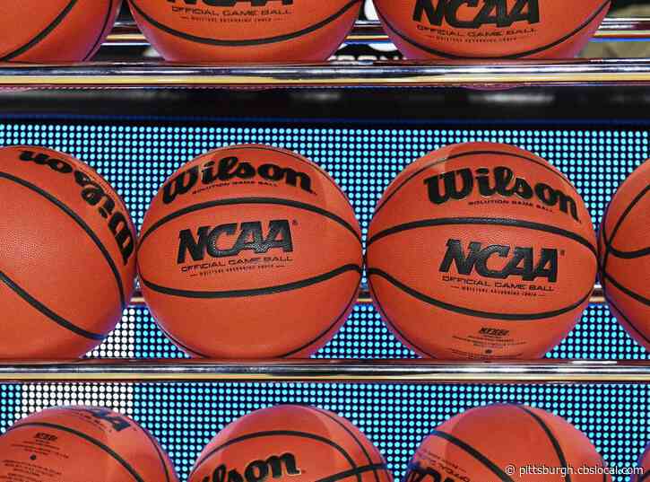No. 11 West Virginia Rallies, Escapes North Texas 62-50