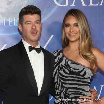 Robin Thicke welcomes baby boy