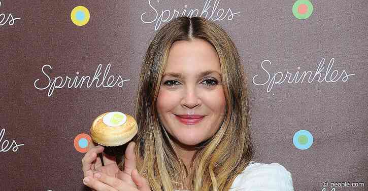 How Sweet! Drew Barrymore Creates a Strawberry Shortcake Cupcake for Charity