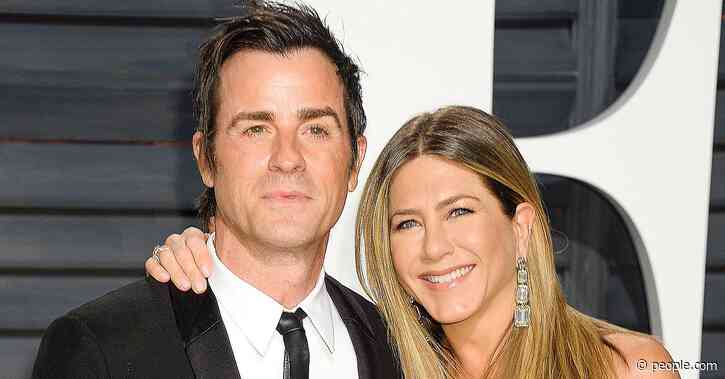 Jennifer Aniston Dazzles at the Oscars in $10.7 Million Worth of Diamonds and Sparkling High-Slit Gown