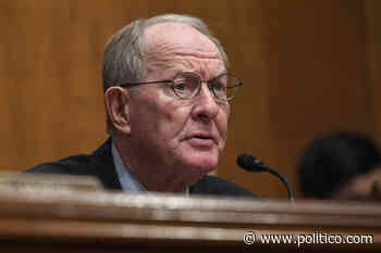Lawmakers strike deal to end 'surprise' medical bills - POLITICO