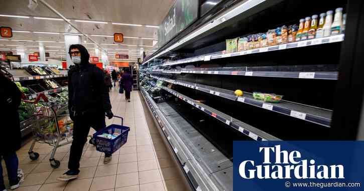 Supermarkets 'told to stockpile food' as fears grow of no-deal Brexit