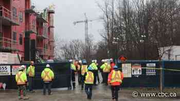 Body of victim recovered in collapsed building in London, Ont., as investigation continues
