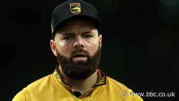 Arron Lilley: Leicestershire all-rounder agree three-year white-ball contract
