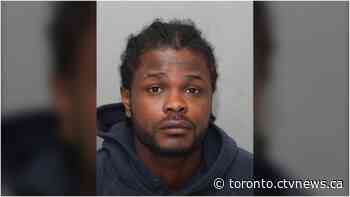 Man sought for attempted murder after woman shot in downtown Toronto