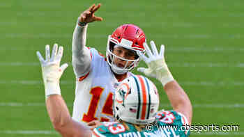 Chiefs show why they'll repeat as Super Bowl champs, the Panthers' big issue and more Week 14 insider notes