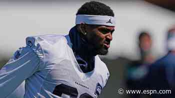 Seahawks' Adams sets DB sacks mark vs. Jets