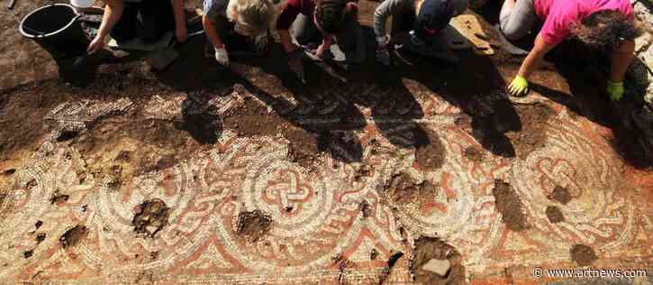 British Archaeologists Unearth ‘Tremendously Exciting’ Ancient Roman Mosaic
