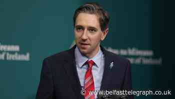 Pay student nurses higher allowances for working during Covid-19, urges Harris