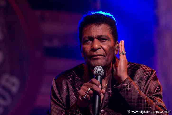 Did Charley Pride Catch COVID-19 at the CMAs? – Country Stars Weigh In