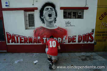 De Buenos Aires a Nápoles: el "mundo Maradona" despide al Pelusa - EL INDEPENDIENTE