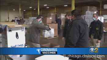 Medical Experts Say COVID-19 Vaccine Arrival Is Historic And Momentous - CBS Chicago