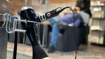 Haarige Zeiten für Friseure und Kunden ohne Festtagsschnitt - hessenschau.de