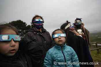 Total solar eclipse wows in Latin America - Dudley News