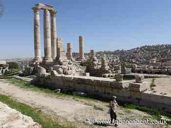 Roman baths and site uncovered in Amman