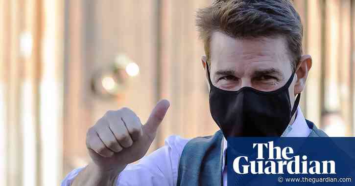 Top bun: Tom Cruise's cake-mailing habit proves he's a real Christmas miracle | Stuart Heritage