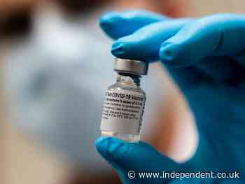 Covid vaccine confidence growing in US, poll suggests