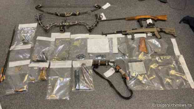 Prohibited firearms seized, suspect charged following threat investigation in Drumheller, Alta.