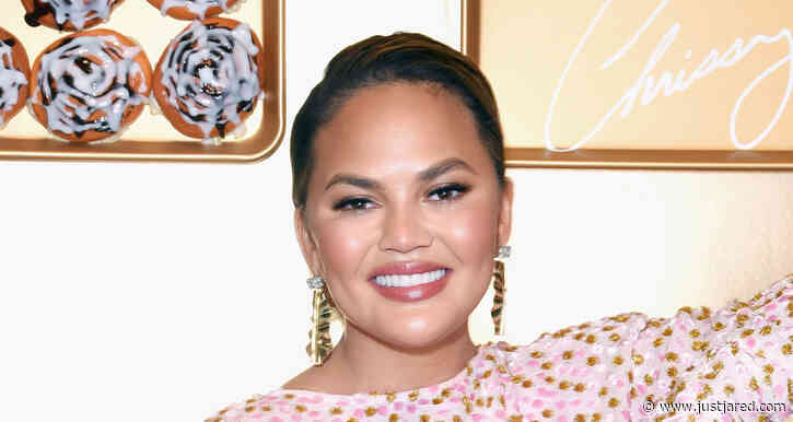 This Chrissy Teigen Approved Blanket That She Uses Every Single Day Is the Perfect Holiday Gift