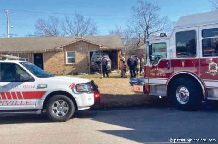 Car Crashes Into Home, Kills Texas H.S. Senior Aramis Mora As She Took Virtual Classes