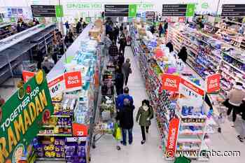 British stores stockpile food on Brexit no-deal concerns — but shoppers urged not to panic buy - CNBC
