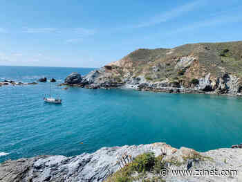 My home office is a sailboat: Living and working on the high seas (with kids!)