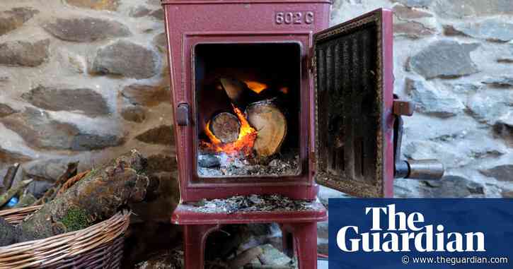 Wood burners triple harmful indoor air pollution, study finds
