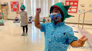 Charlottetown students learn to sing with sign language because of COVID-19 measures