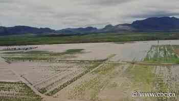 Fiji says 2 dead as powerful cyclone tears across Pacific nation