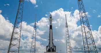 Last SpaceX launch of the year will boost a spy satellite Saturday     - CNET