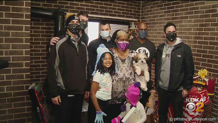 Pirates Charities Teams With Josh Gibson Foundation To Deliver Christmas Gifts