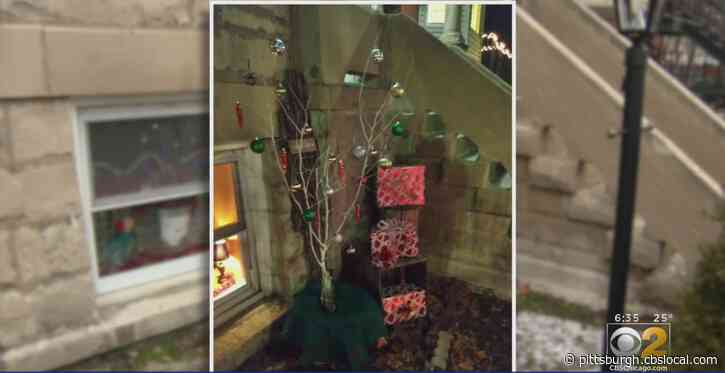 Sisters Call Landlord A Scrooge For Removing Christmas Decorations, But Owner Says They’re A Fire Hazard