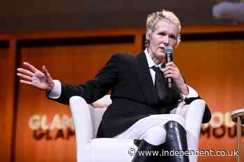 E Jean Carroll offers to delay her DNA demands in rape defamation case against Trump if he gives up key records