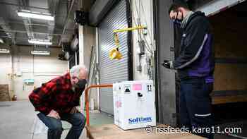 Minnesota expects 95K Moderna vaccine doses in first batch, after second Pfizer shipment decreased