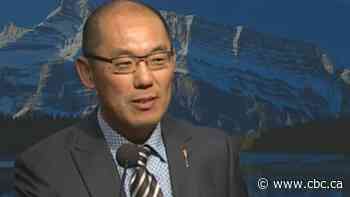 More than 900 Albertans died from opioid poisoning in first 10 months of 2020