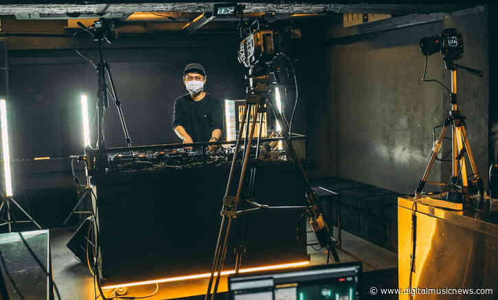What I’ve Learned About Live Streaming — 3 Musicians Share Their Hard-Learned Lessons