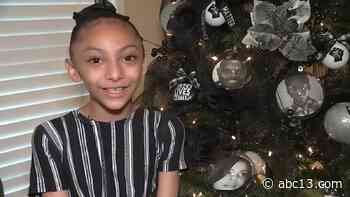 Houston girl Kyre Smith trims 'Black Lives Matter' inspired Christmas tree - KTRK-TV